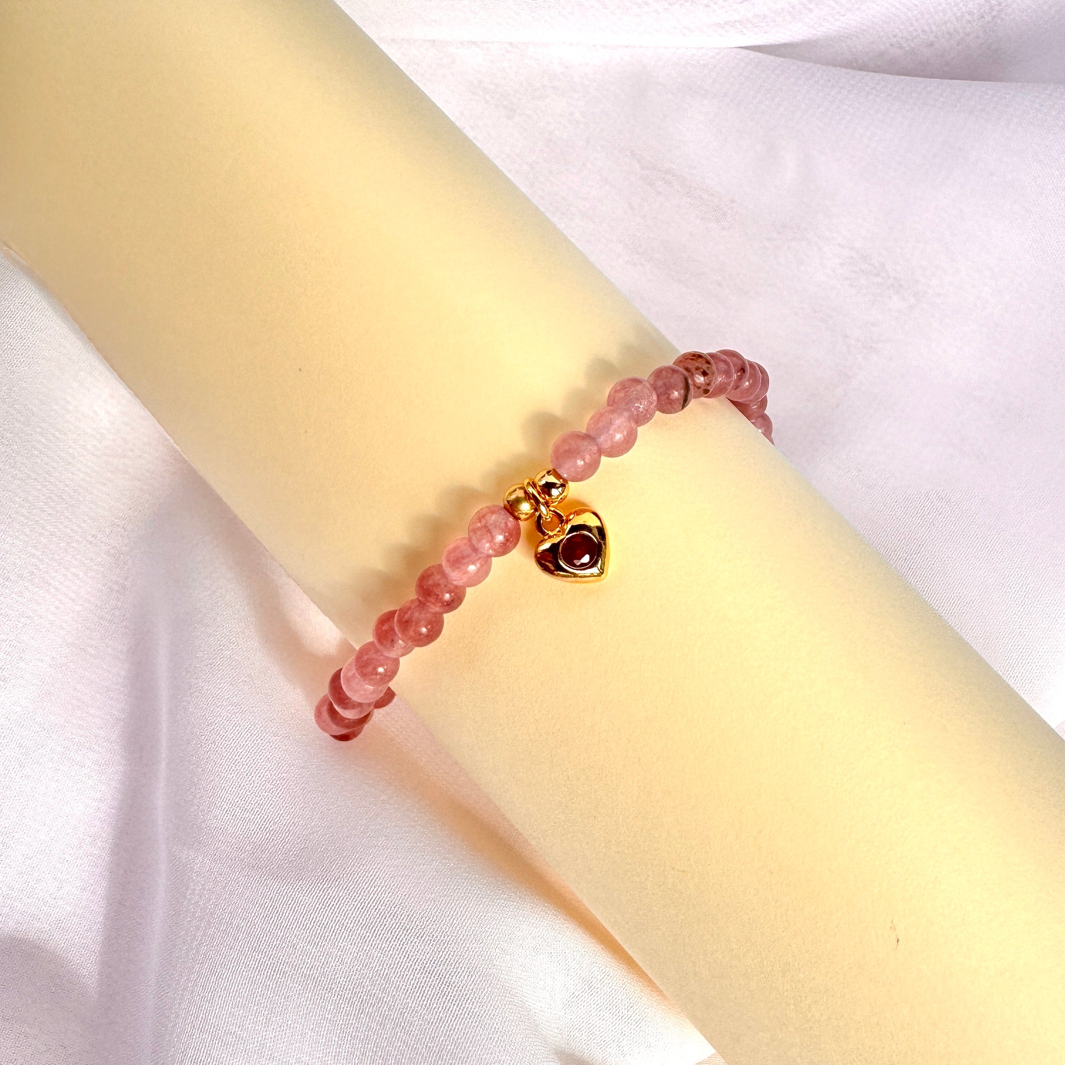 Rose Jade Bracelet - Belo Jewelry